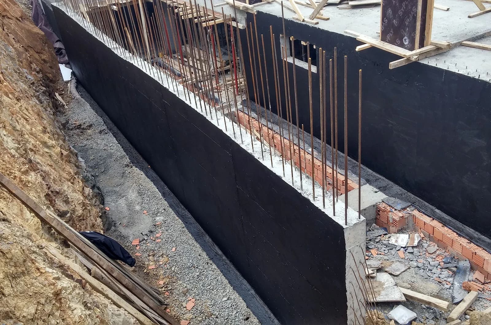 Perde beton su yalıtımı uygulaması